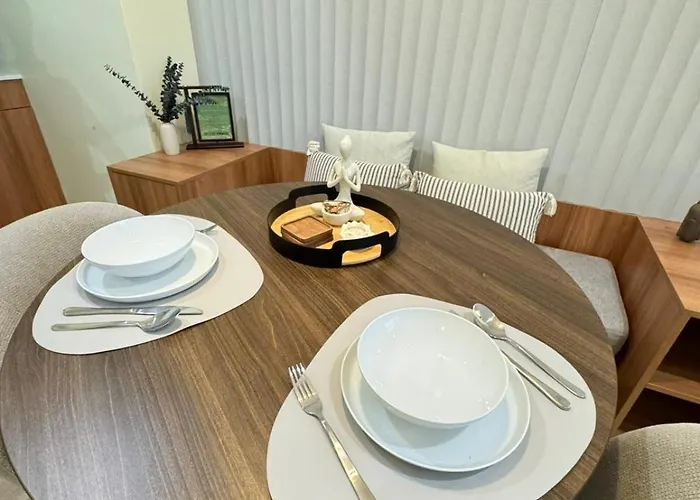 1br Gramercy Makati, Stylish Sanctuary Aparthotel